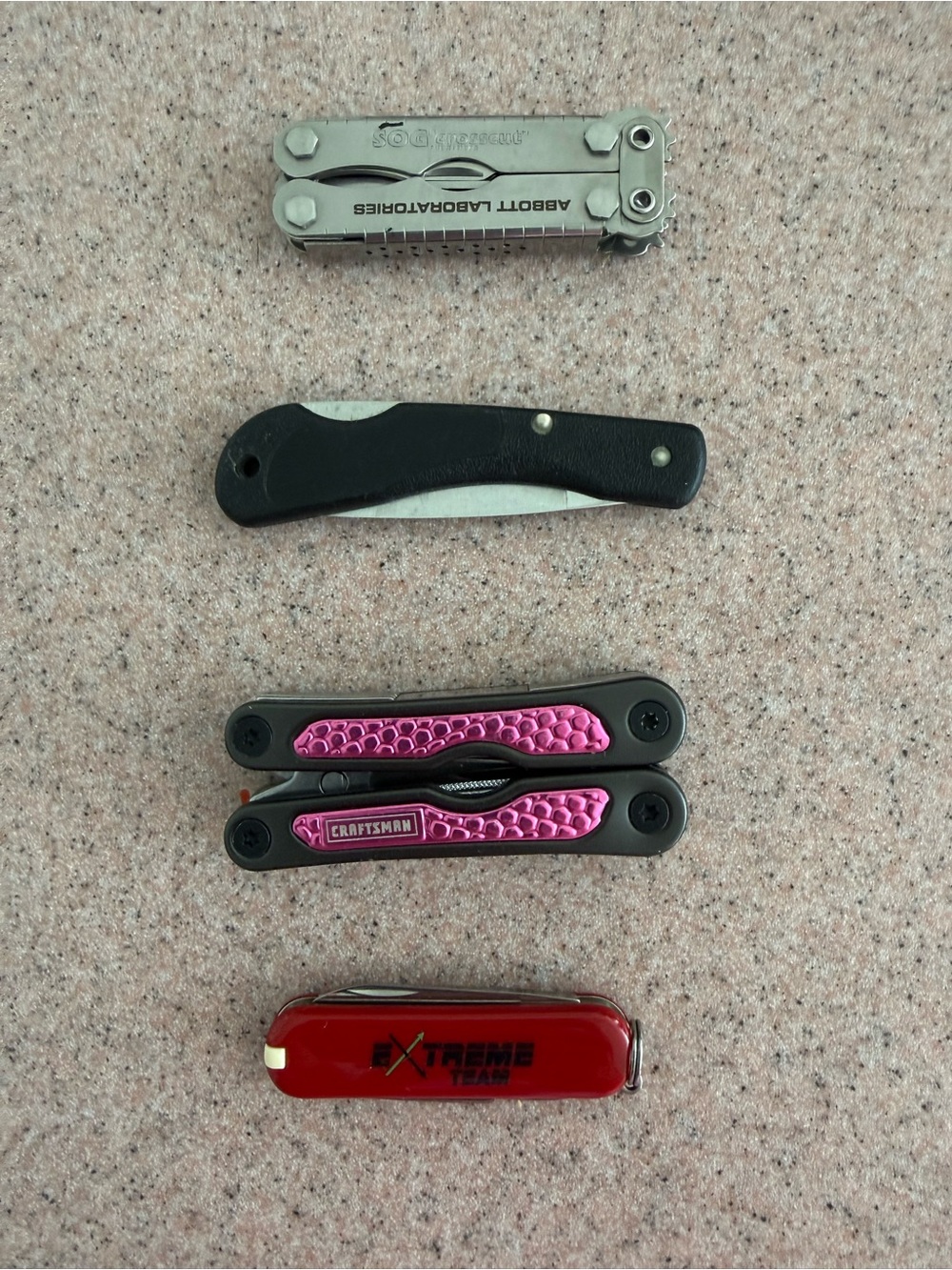 Multi-Tools and pocket knife bundle set, Swiss Army, Case, SOG, Craftsman